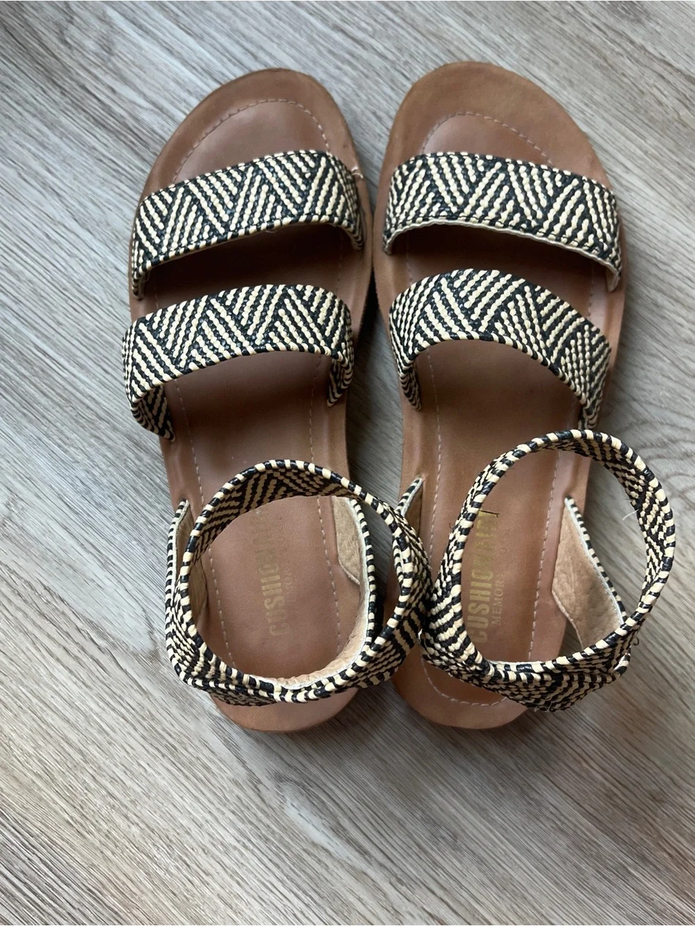 Cushionaire Woven Black & White Ankle-Strap Women's Sandals - Size 8